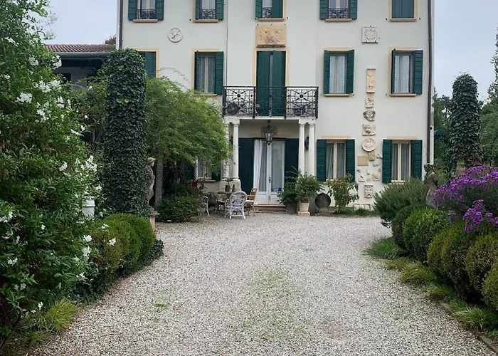 Villa Leonati
